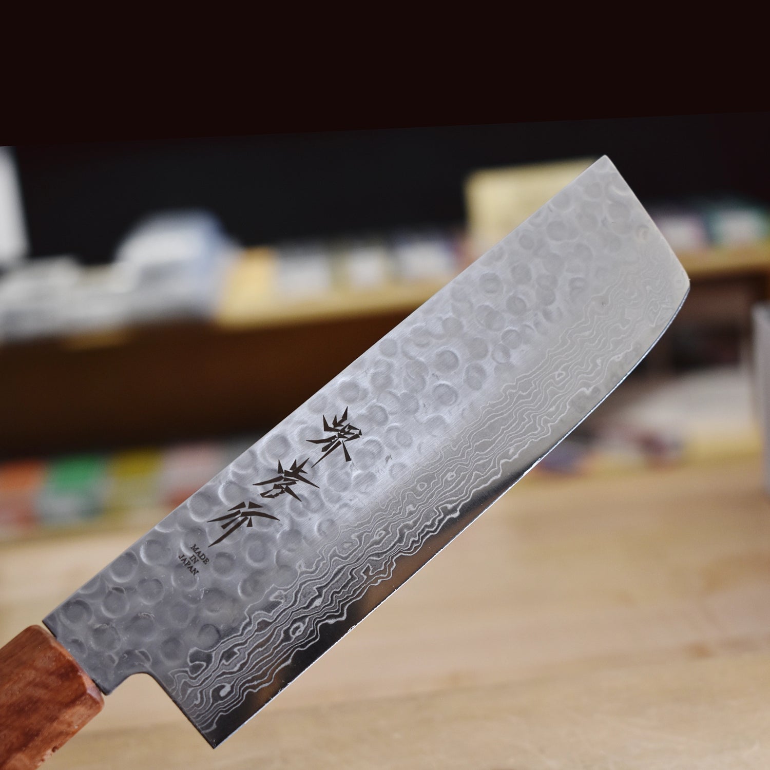 Iseya I-Series 33 Layer VG-10 Damascus Hammered Japanese Chef's Knife Set (Gyuto - Santoku - Vegetable Knife(Nakiri) - Yanagiba - Small Santoku 